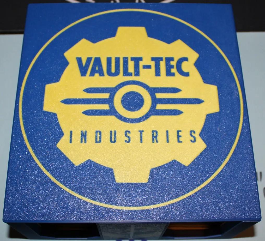 Fallout MTG EDH Commander Deck Box, Vault Boy Card Case