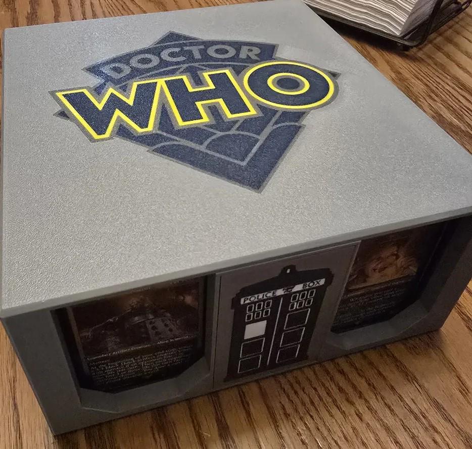 Dr. Who MTG Commander Deck Box: Collectible Card Case