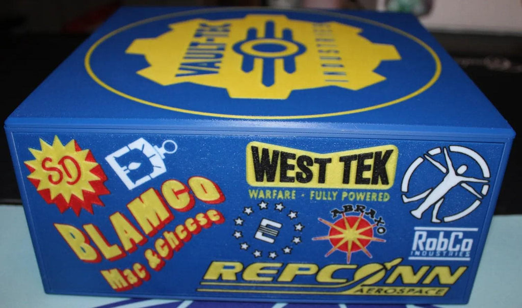 Fallout MTG EDH Commander Deck Box, Vault Boy Card Case
