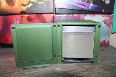Old Stickfingers MTG Commander Deck Box, Magnetic Closure