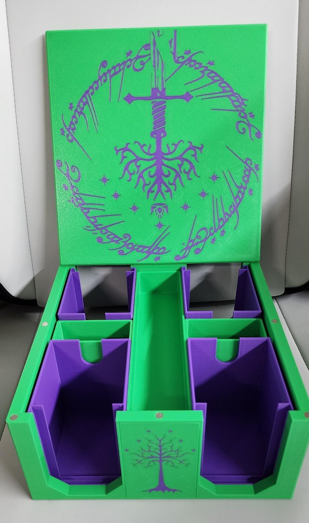 MTG Commander Deck Box – Holds 100+ Cards – Dice & Token Storage – Magnetic Lid – Premium 3D Printed Case LOTR Inspired Design