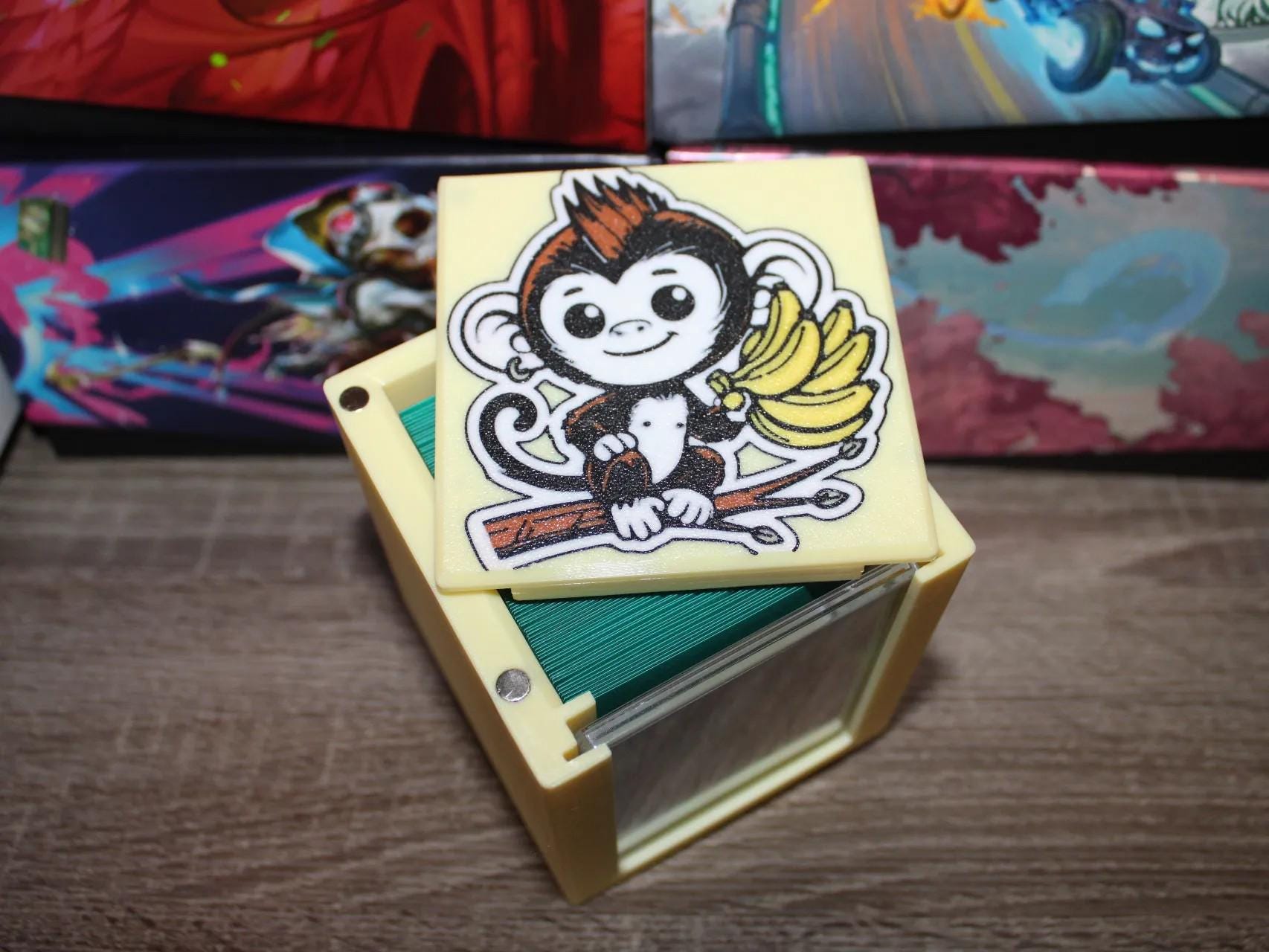 Kibo MTG EDH Commander Deck Box, Magnetic Card Case