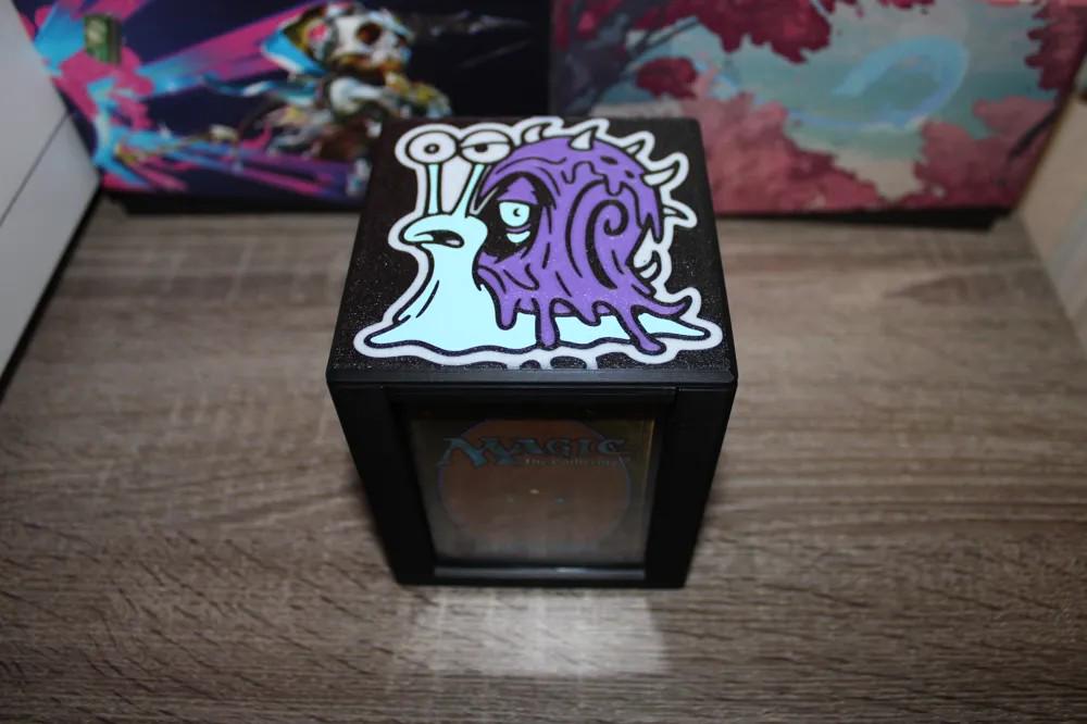 GaryToxrill MTG Commander Deck Box, Magnetic Card Case