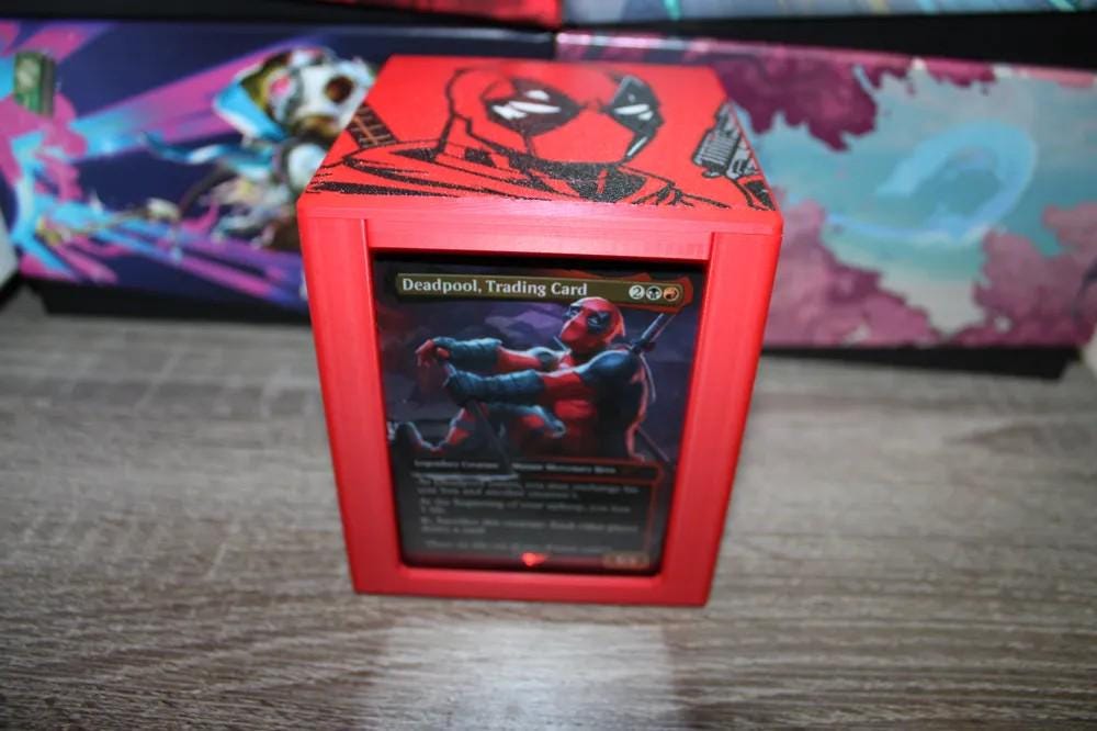 Deadpool MTG Commander Deck Box, Full Art Card Case