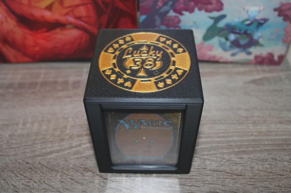 Lucky 38 MTG Commander Card Box, Magnetic Deck Case