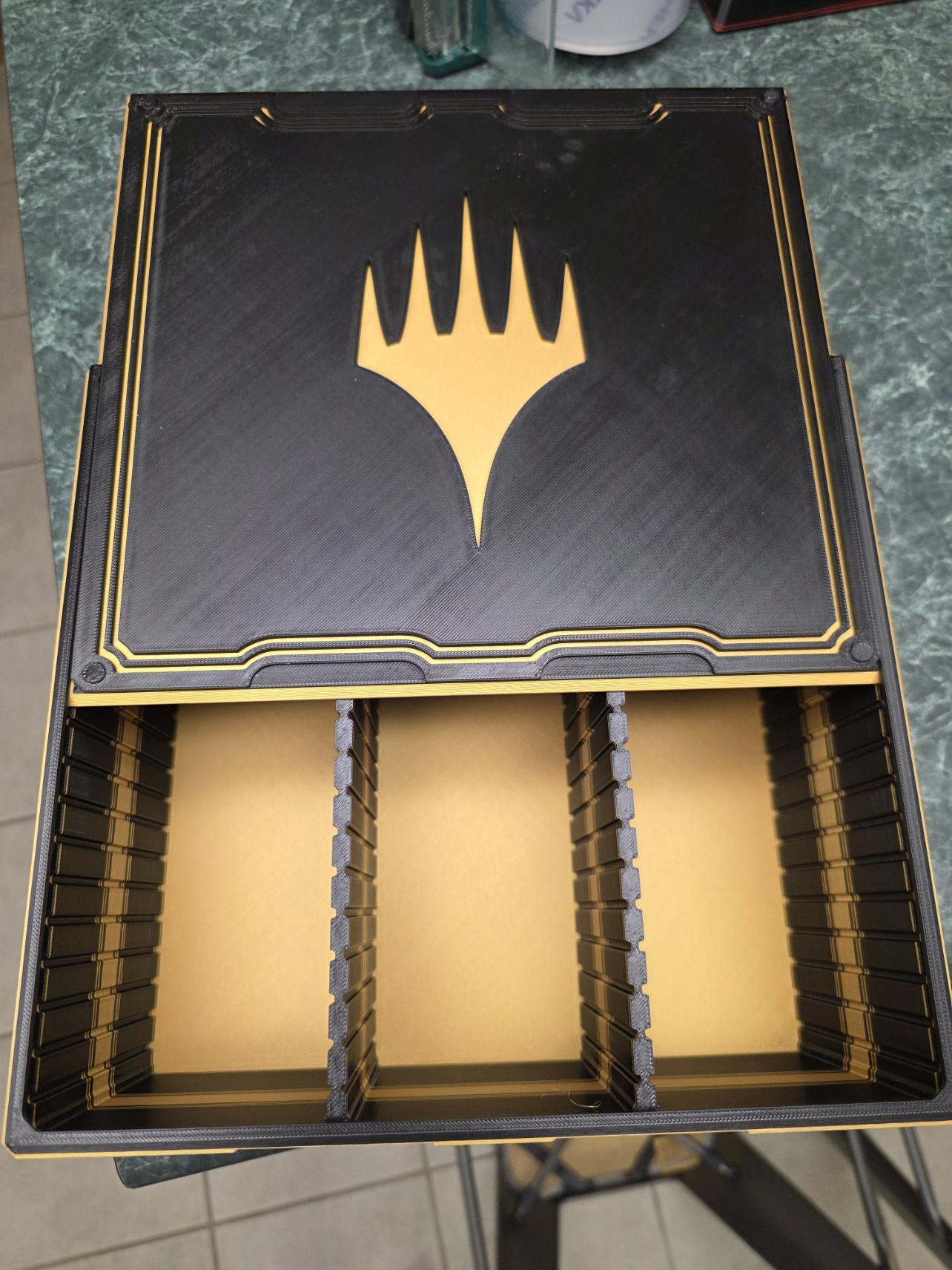 Magic The Gathering Card Case, Card Case collectible, Card Storage Cube Collection, MTG Cards, Custom Color, Includes 8 Dividers