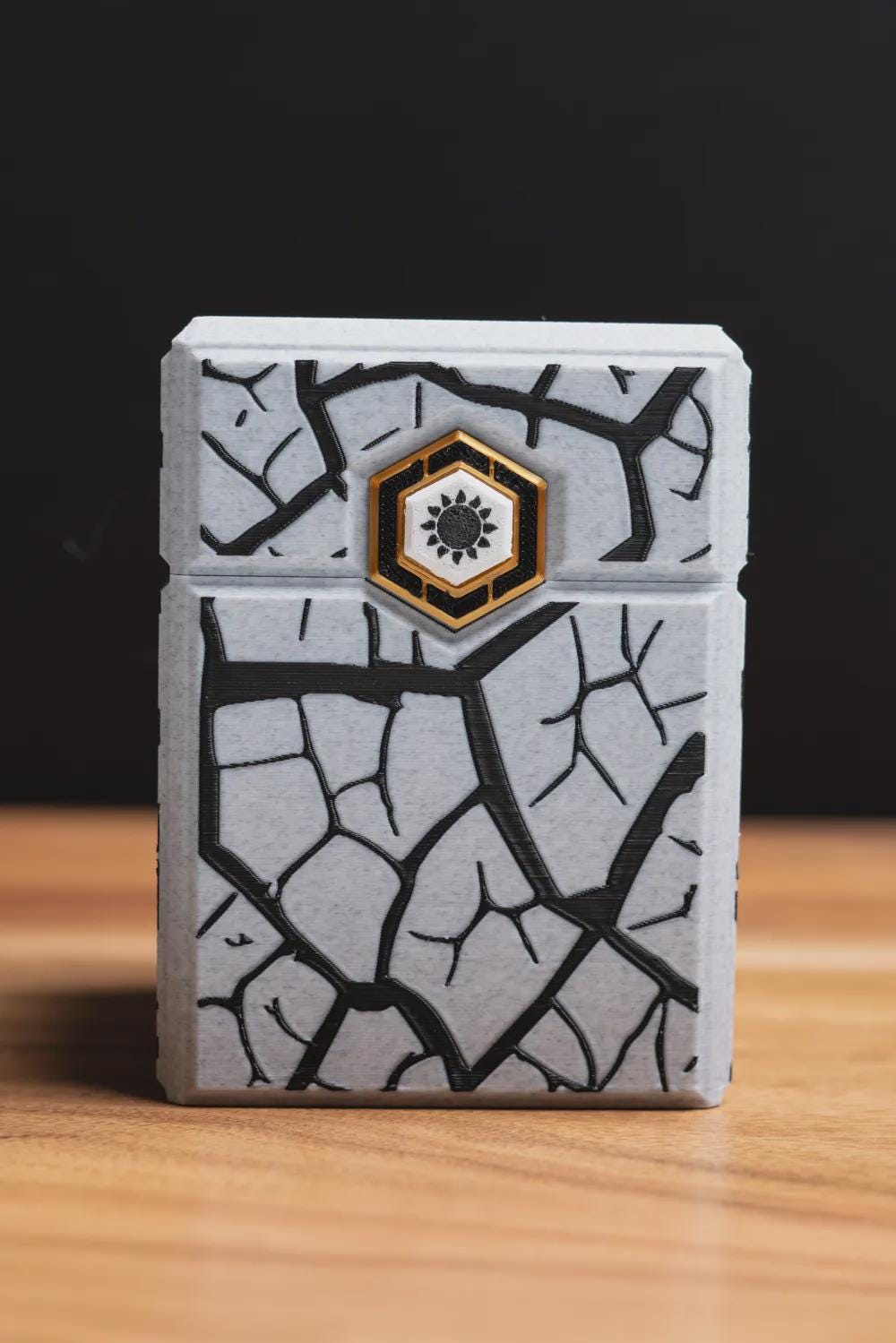 Multicolor Plains MTG Deck Box: Commander Card Case