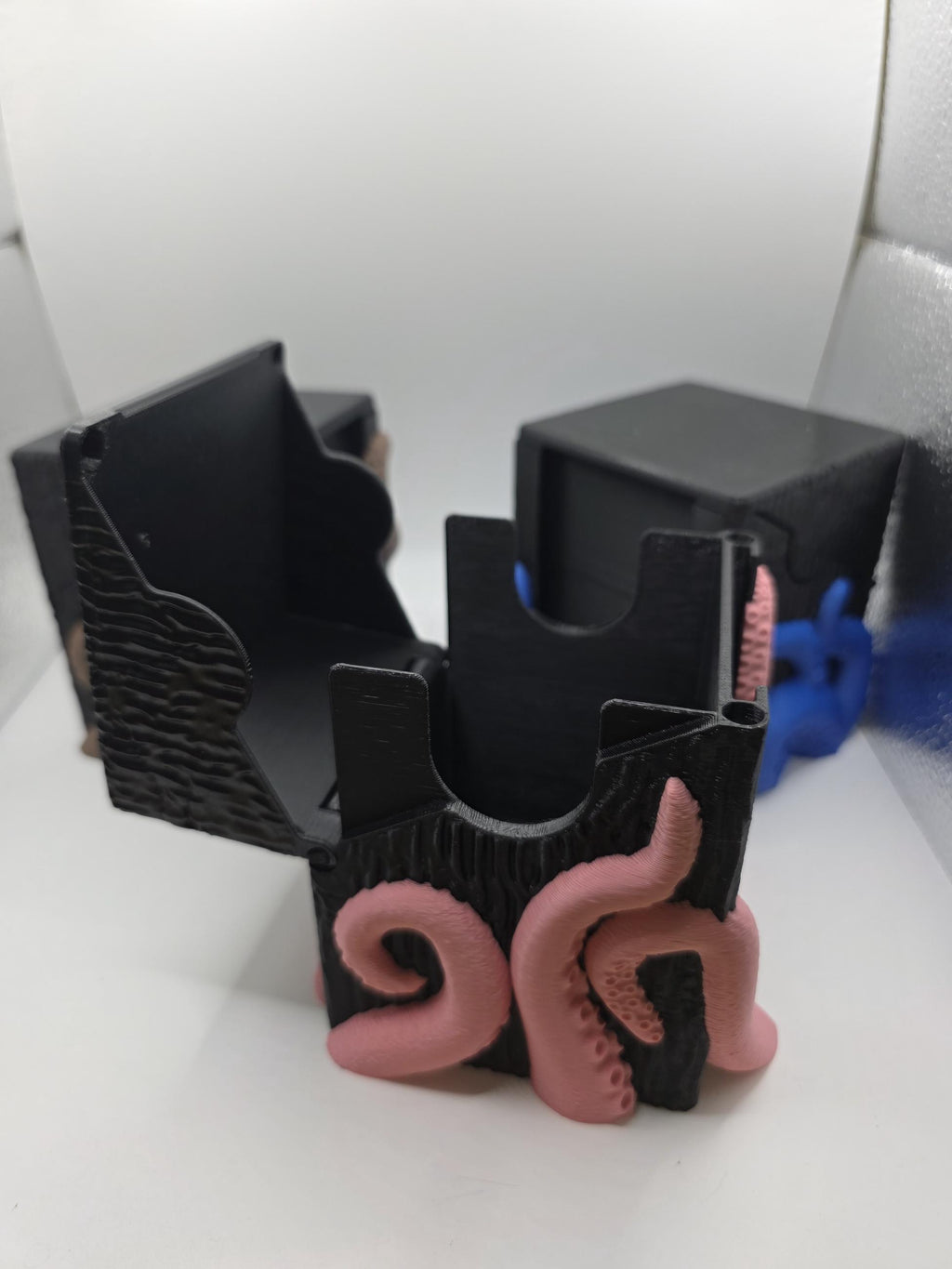 Kraken MTG Commander Card Box, Themed Deck Case