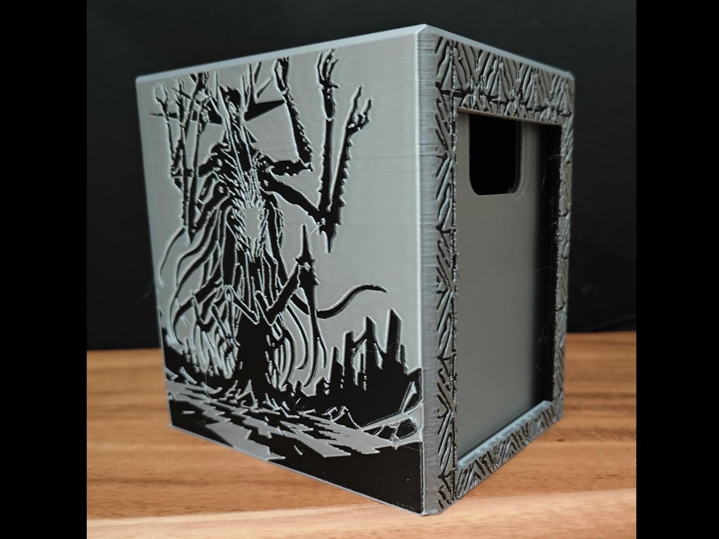 Eldrazi MTG Commander Deck Box