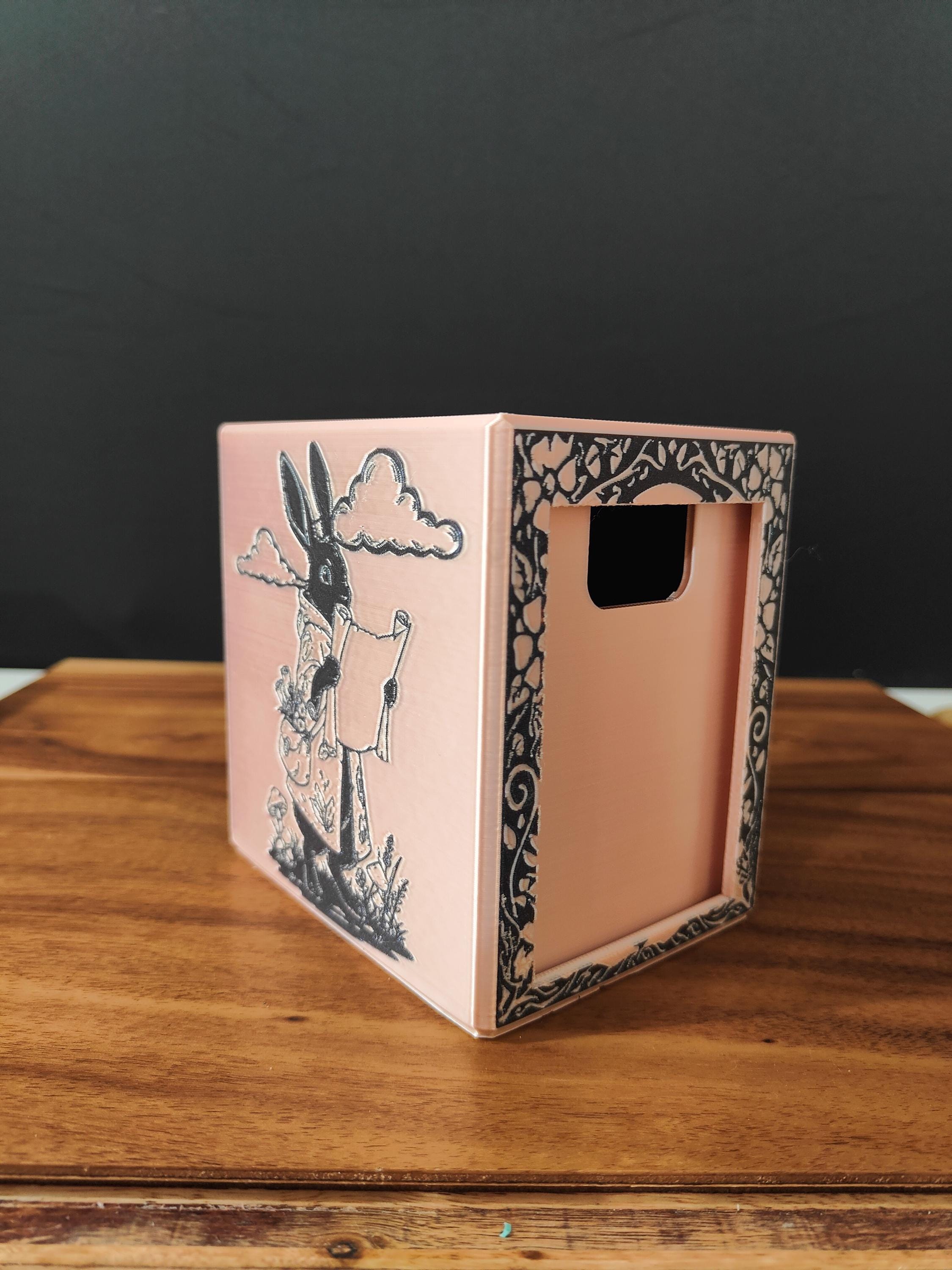 Ms Bumbleflower MTG Deckbox. MTG EDH Commander Card Box, Magic the Gathering, Magic, Deck Case, Card Case