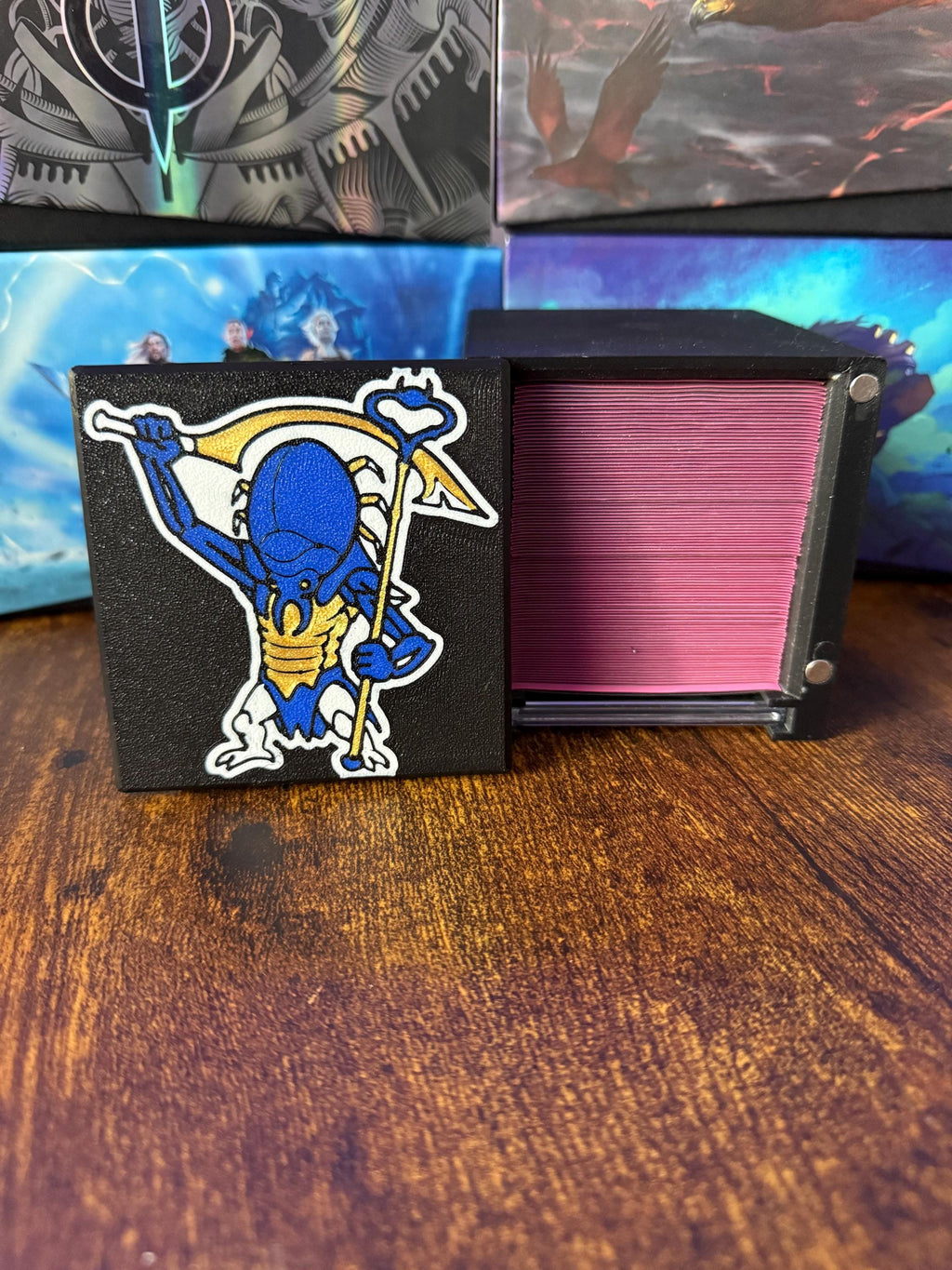 MTG EDH Commander Showcase Deck Box - Scarab God, Magnetic card box, Magic The Gathering