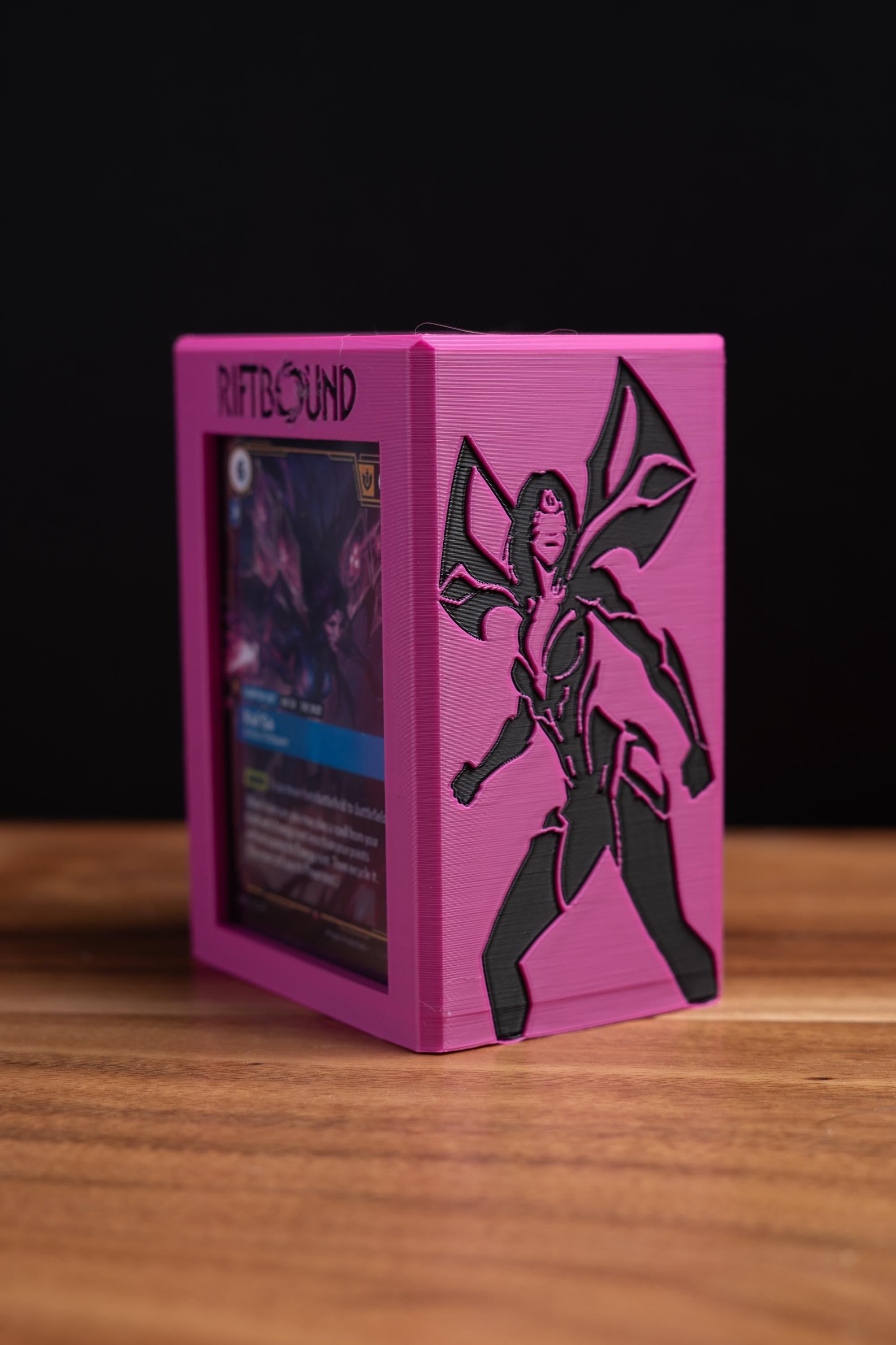 Kai'Sa - Riftbound Deck Box - 75 Sleeved Cards