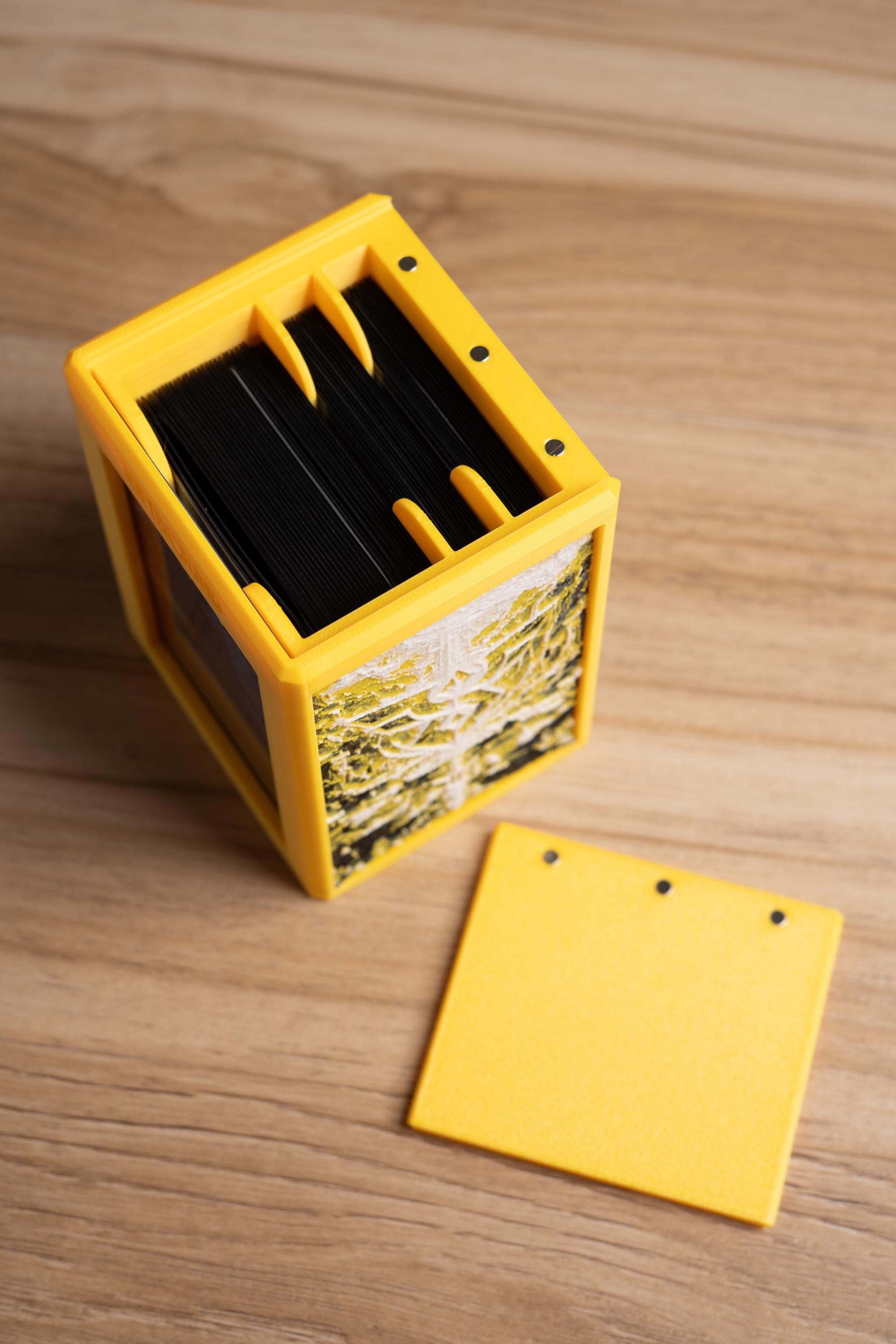 Riftbound Rune Deck Box - Order